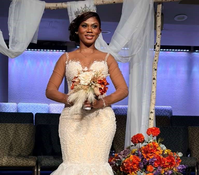 Matt and Kate - Photo 3